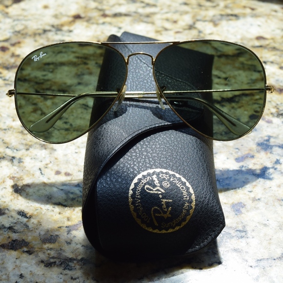 Ray-Ban Aviator Sunglasses - Picture 5 of 7